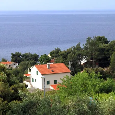 Ivan Dolac 592d Jelsa (Hvar)